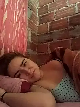 Snapshot of alexax0 chatting on February 2025 12:04:01 PM alexax0 online show from February 2025 12:04:01 PM