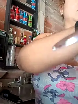 Snapshot of alexax0 chatting on February 2025 04:46:02 PM alexax0 online show from February 2025 04:46:02 PM