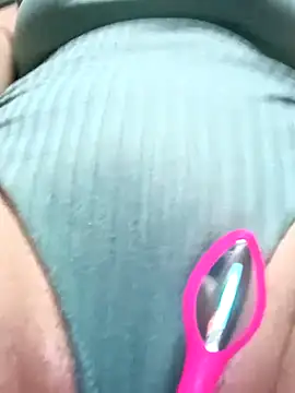 Snapshot of alexax0 chatting on February 2025 06:33:02 AM alexax0 online show from February 2025 06:33:02 AM