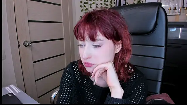 Snapshot of ElizaNik_ chatting on May 2026 09:18:02 PM ElizaNik online show from May 2026 09:18:02 PM