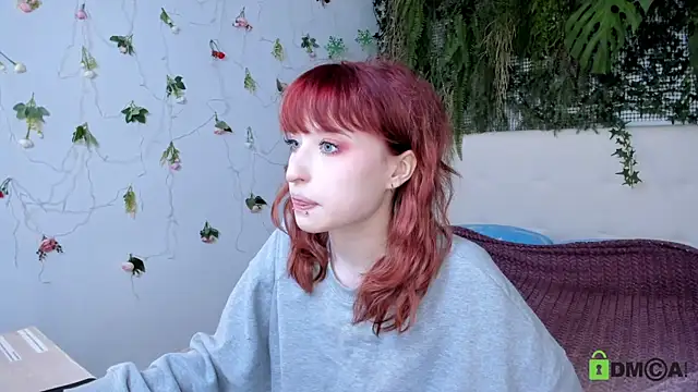 ElizaNik  online show from March 2026 10:10:02 PM