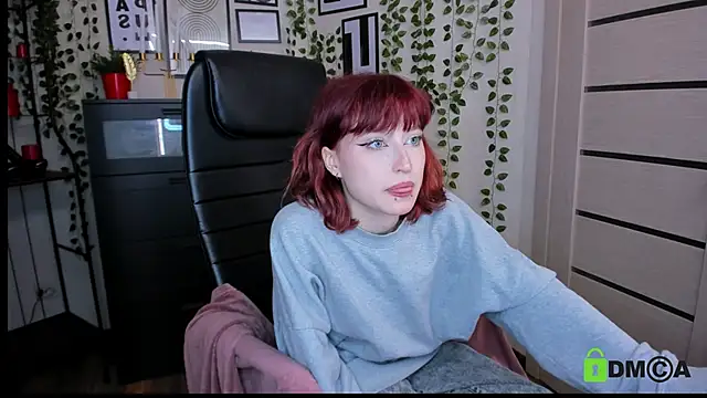 ElizaNik  online show from June 2026 11:58:02 PM