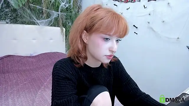 Snapshot of ElizaNik_ chatting on October 2025 10:21:01 PM ElizaNik online show from October 2025 10:21:01 PM