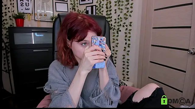 Snapshot of ElizaNik_ chatting on May 2026 11:32:02 PM ElizaNik online show from May 2026 11:32:02 PM