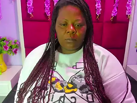 rocio bbw  online show from December 2025 04:52:02 PM