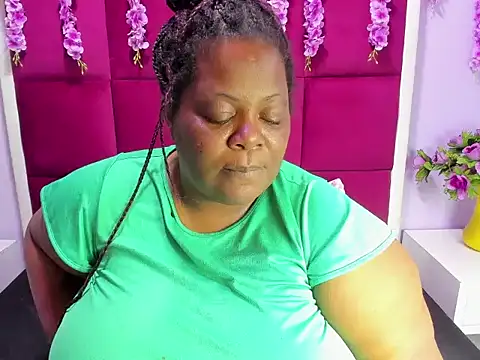 rocio bbw  online show from December 2025 12:02:01 AM