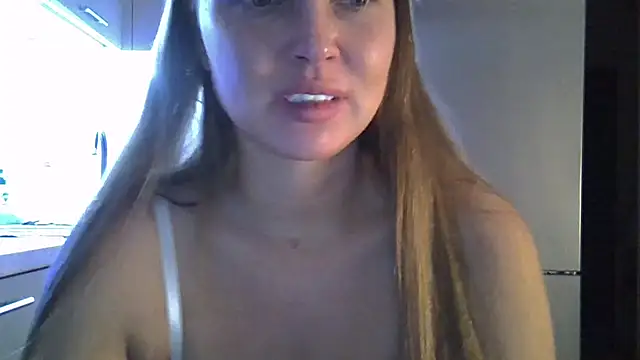 Lucky Anna online show from November 2025 03:06:02 PM