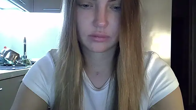 Snapshot of Lucky_Anna chatting on October 2025 07:37:01 PM Lucky Anna online show from October 2025 07:37:01 PM