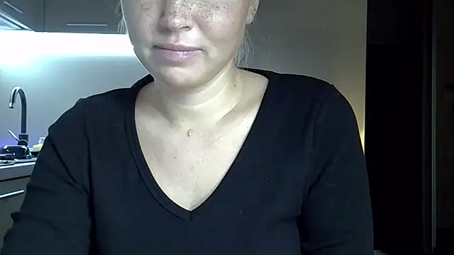 Lucky Anna online show from February 2026 09:36:01 PM