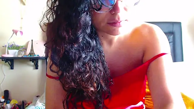 Lunavega1 online show from January 2026 04:54:01 PM