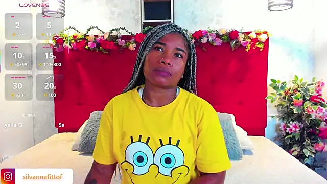 Snapshot of SilvannaFit chatting on June 2026 11:40:02 AM SilvannaFit online show from June 2026 11:40:02 AM