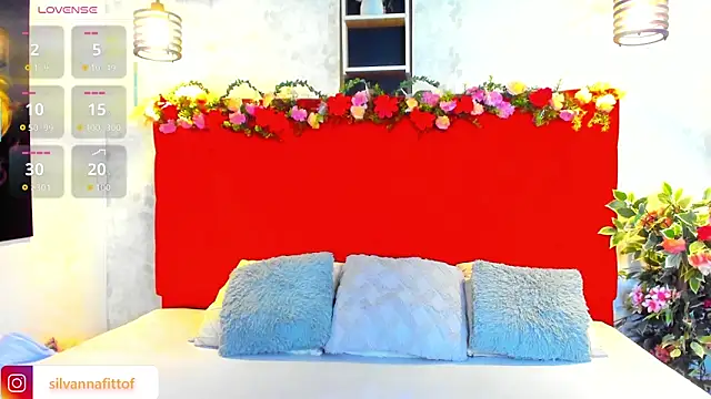 SilvannaFit online show from February 2026 11:43:02 AM