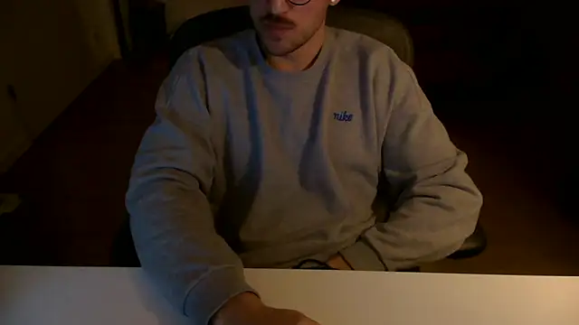 taallguyy 196 online show from January 2026 05:44:01 AM