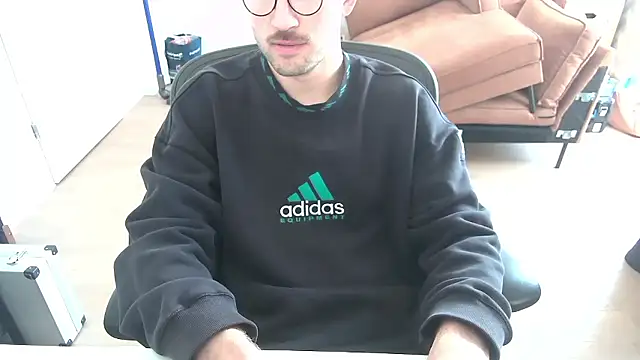 taallguyy 196 online show from January 2026 01:29:02 PM