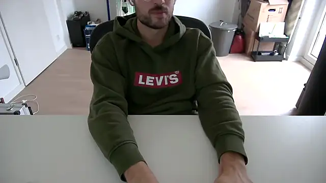 taallguyy 196 online show from October 2025 03:11:01 PM