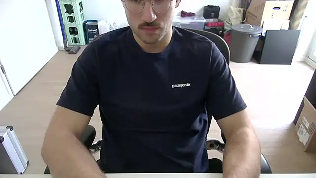 taallguyy 196 online show from November 2025 09:52:01 AM