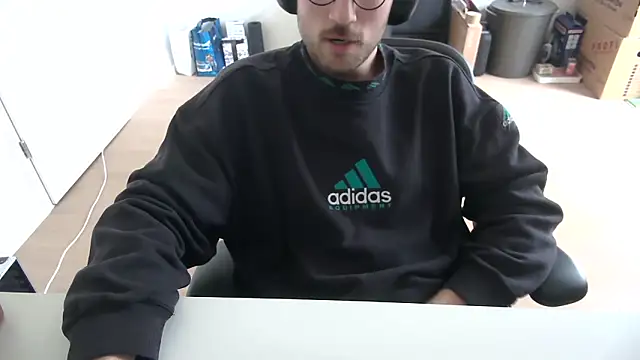 taallguyy 196 online show from March 2026 03:22:01 PM