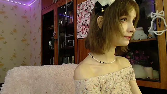 cloudgirrl online show from January 2025 08:37:02 PM