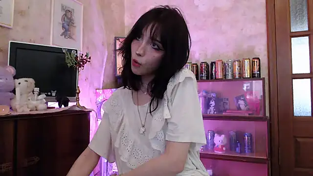 cloudgirrl online show from March 2026 11:44:02 AM