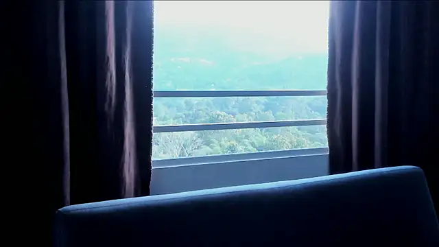 lnxmst online show from March 2026 10:11:01 PM