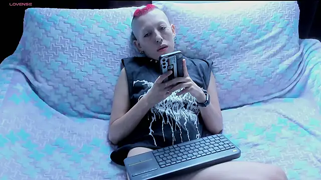 lnxmst online show from March 2026 04:52:01 PM