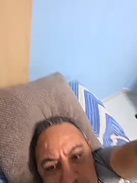 abdelhak33 online show from March 2026 07:47:01 PM