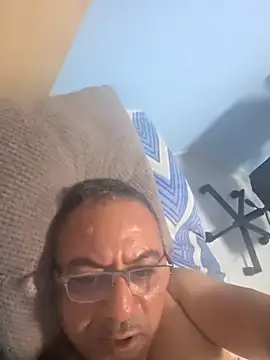 abdelhak33 online show from March 2026 08:24:02 PM