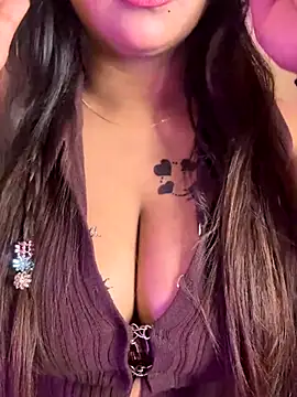 Snapshot of wildestcouplee chatting on December 2025 07:26:01 PM wildestcouplee online show from December 2025 07:26:01 PM