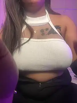 Snapshot of wildestcouplee chatting on February 2025 12:47:02 PM wildestcouplee online show from February 2025 12:47:02 PM