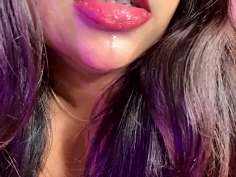 wildestcouplee online show from March 2026 09:09:01 PM