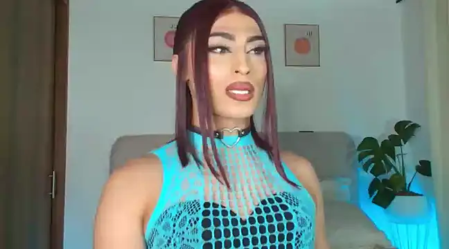Snapshot of KarolPorttela chatting on February 2025 03:32:02 AM KarolPorttela online show from February 2025 03:32:02 AM
