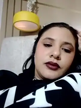 frreeya online show from February 2026 09:23:01 PM