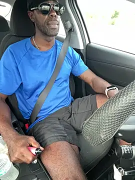 Snapshot of Melaneighted chatting on December 2025 05:24:02 PM Melaneighted online show from December 2025 05:24:02 PM