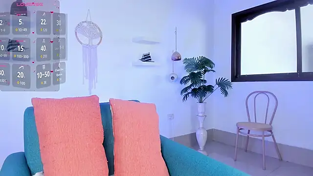 Snapshot of saray_halam chatting on November 2025 06:11:02 PM saray halam online show from November 2025 06:11:02 PM