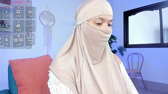 Snapshot of saray_halam chatting on November 2025 06:22:02 PM saray halam online show from November 2025 06:22:02 PM