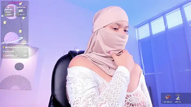 Snapshot of saray_halam chatting on December 2025 01:10:02 PM saray halam online show from December 2025 01:10:02 PM