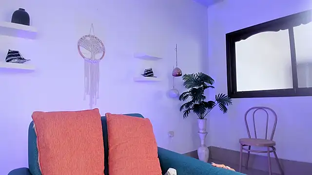 Snapshot of saray_halam chatting on November 2025 06:02:01 PM saray halam online show from November 2025 06:02:01 PM