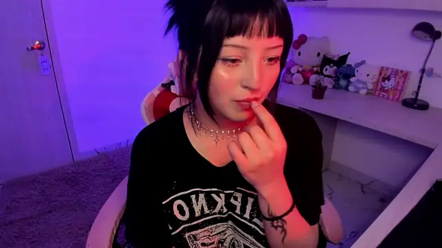 Snapshot of Francesca1_ chatting on January 2025 09:47:02 PM Francesca1  online show from January 2025 09:47:02 PM