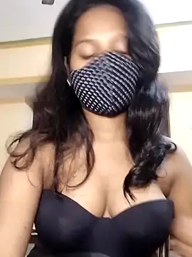 Shivani Tivari online show from October 2025 09:45:02 AM