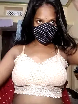 Shivani Tivari online show from October 2025 05:24:01 PM