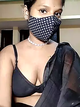 Shivani Tivari online show from October 2025 05:58:02 PM