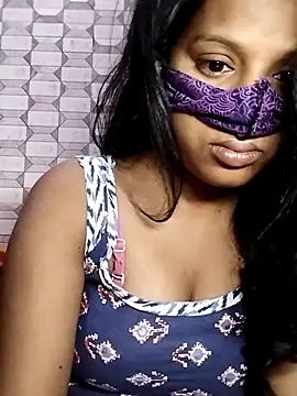 Shivani Tivari online show from February 2025 06:35:02 PM