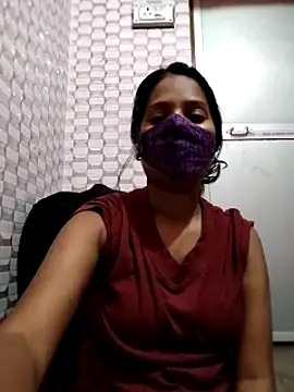 Shivani Tivari online show from February 2025 06:32:02 PM