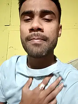 Snapshot of Skinny_Bigass_23 chatting on February 2025 07:05:01 PM Skinny Bigass 23 online show from February 2025 07:05:01 PM