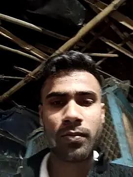 Snapshot of Skinny_Bigass_23 chatting on February 2025 02:17:02 PM Skinny Bigass 23 online show from February 2025 02:17:02 PM