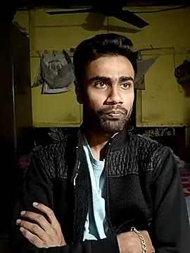 Snapshot of Skinny_Bigass_23 chatting on March 2025 06:32:02 PM Skinny Bigass 23 online show from March 2025 06:32:02 PM