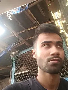 Skinny Bigass 23 online show from November 2025 07:42:01 AM