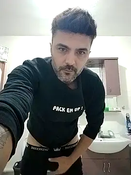 hot man eray online show from October 2025 08:33:02 PM