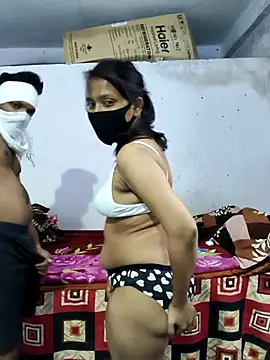 hot wife 35 online show from October 2025 02:57:01 AM