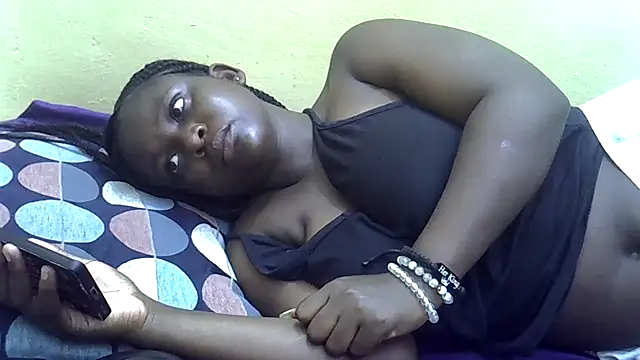 Harrisamor online show from October 2025 07:53:02 AM